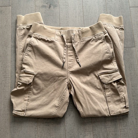 ⭐️ 2 for $10 OR $7 each ⭐️ Men’s * H&M Beige Cargo Pants * US Small - Picture 2 of 7